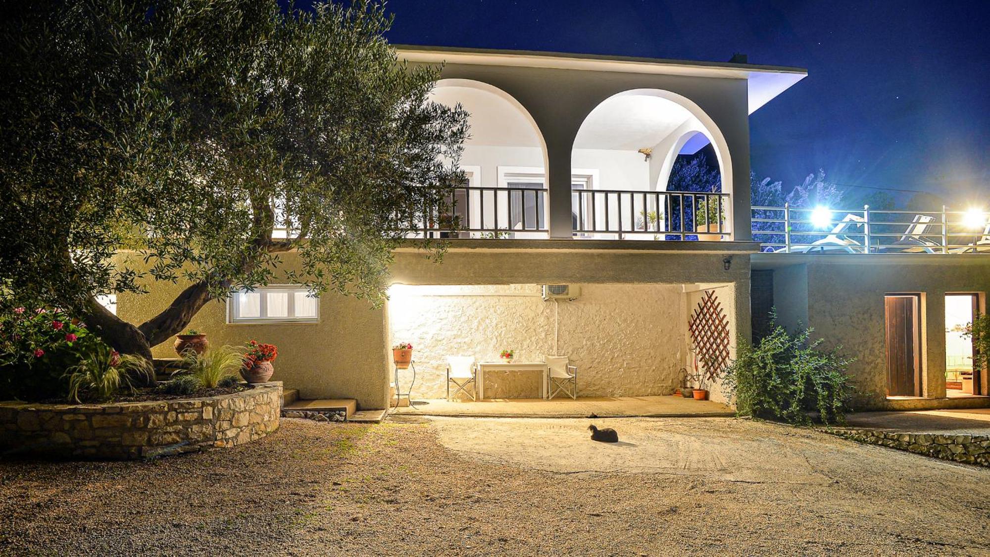 Lioniskari Villa Porto Ozias Exteriör bild